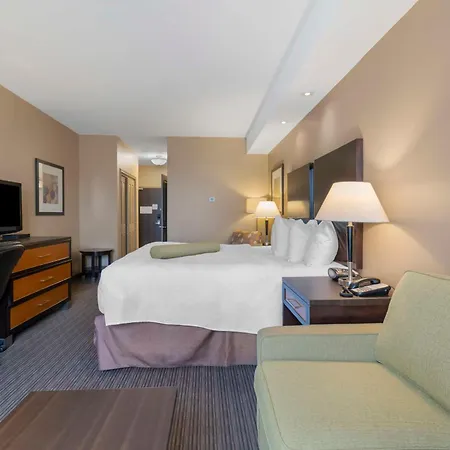 Best Western Plus Moose Jaw Exterior photo